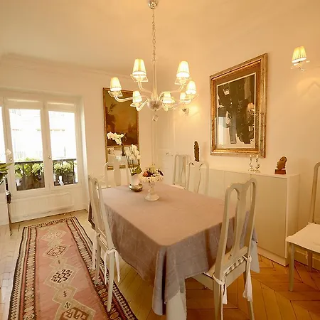 St Germain Luxury Appartement